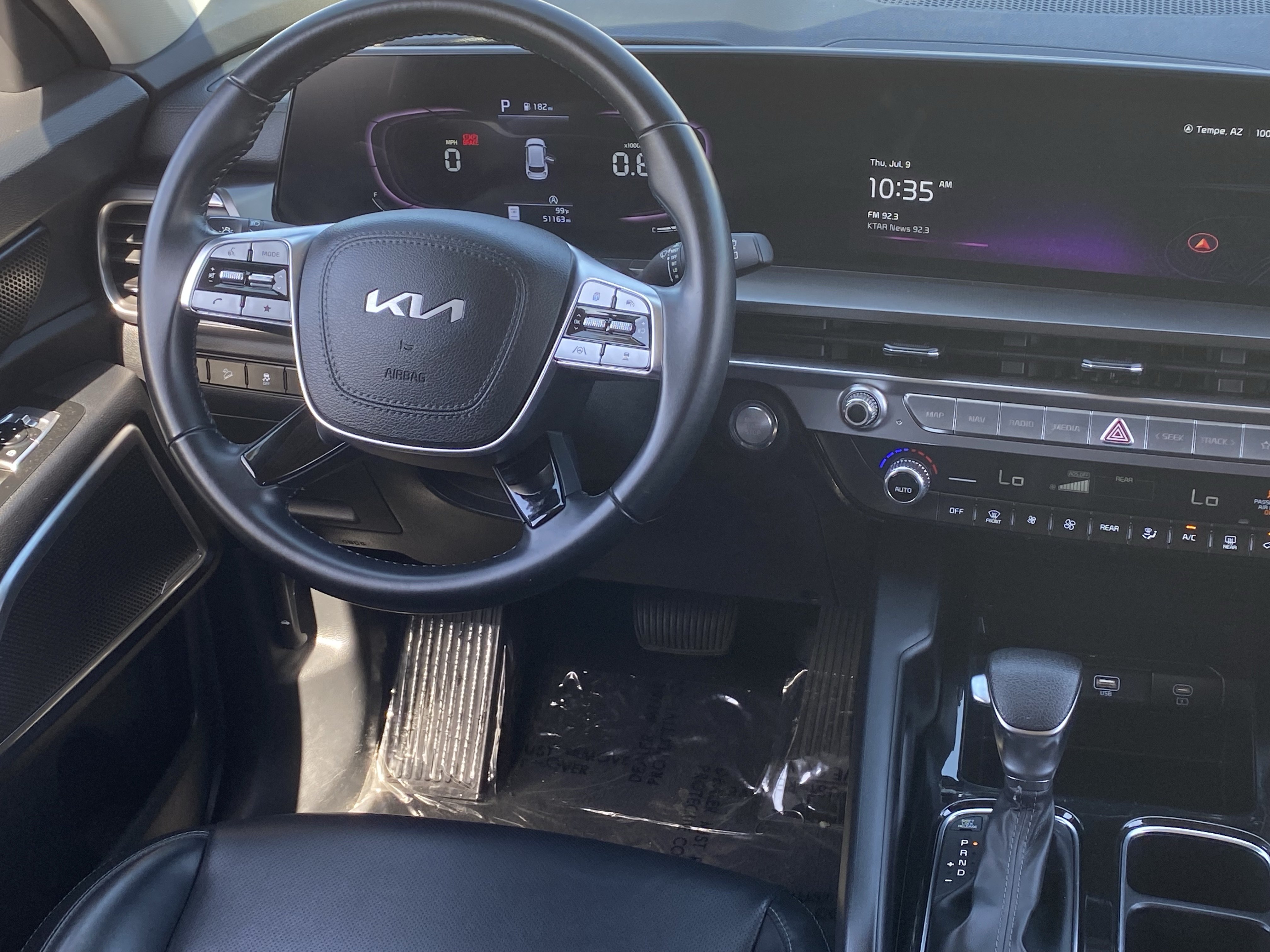 Certified 2024 Kia Telluride LX FWD image 13
