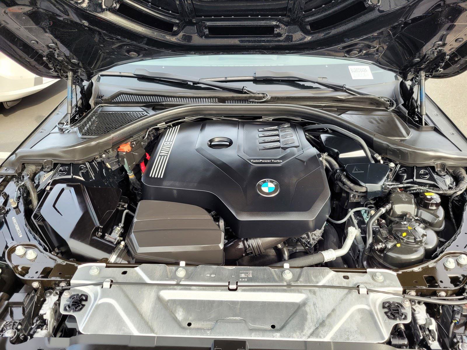 Certified 2022 BMW 230i Coupe w/ Convenience Package image 36