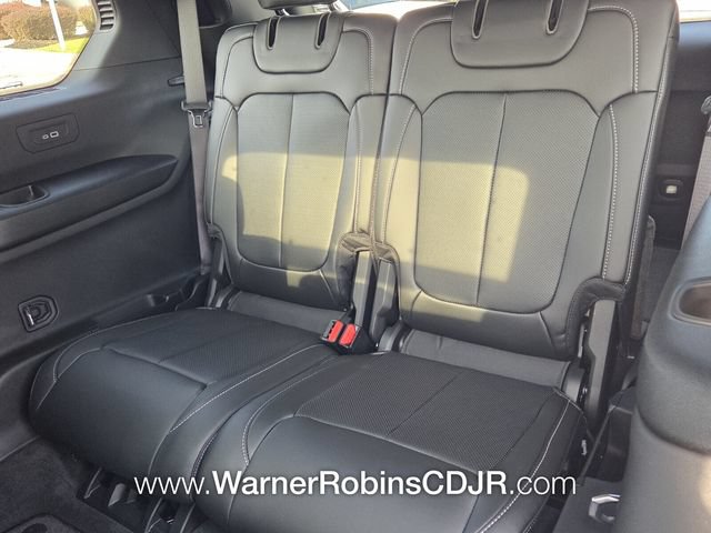 New 2026 Jeep Grand Cherokee L Limited RWD image 9