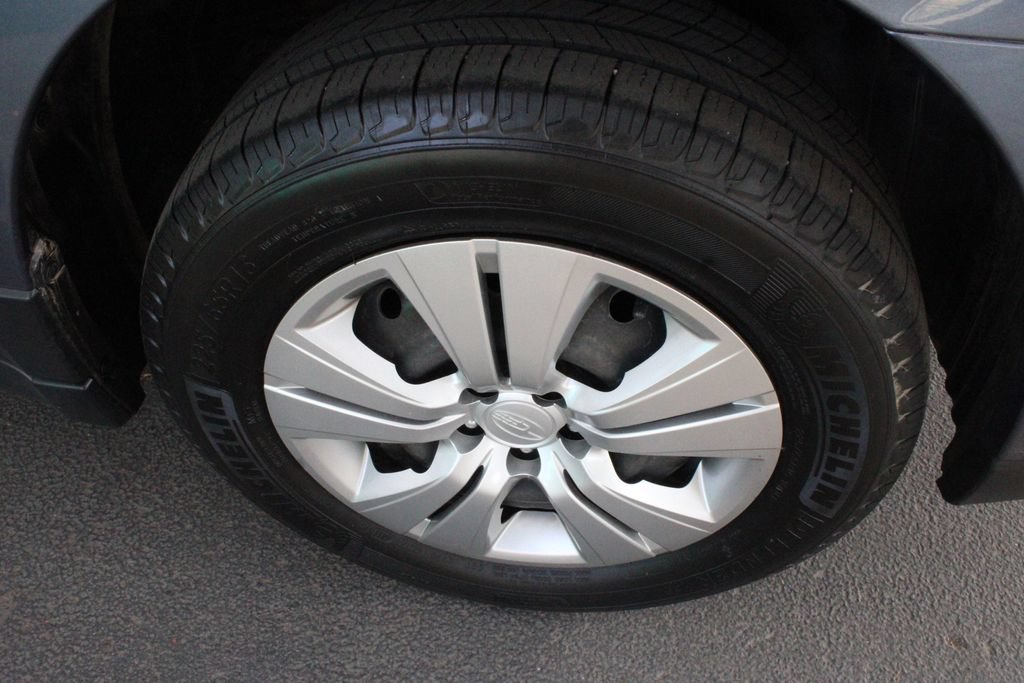 Used 2013 Subaru Outback 2.5i AWD/4WD image 55