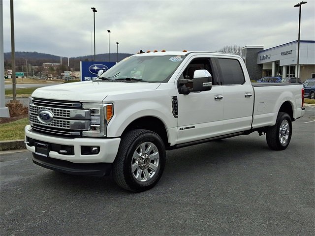 Used 2019 Ford F350 Platinum w/ Platinum Ultimate Package image 3