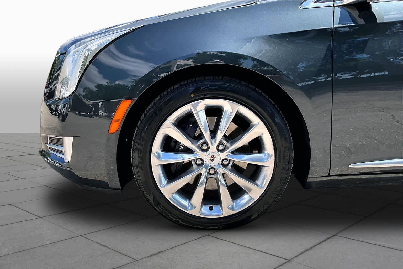 Used 2013 Cadillac XTS Luxury w/ Driver Awareness Package AWD/4WD image 11