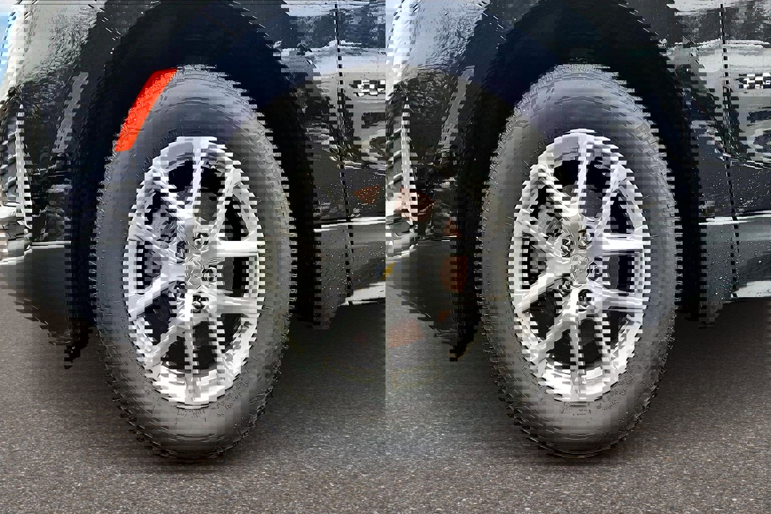 Used 2022 Chevrolet Equinox LT image 25