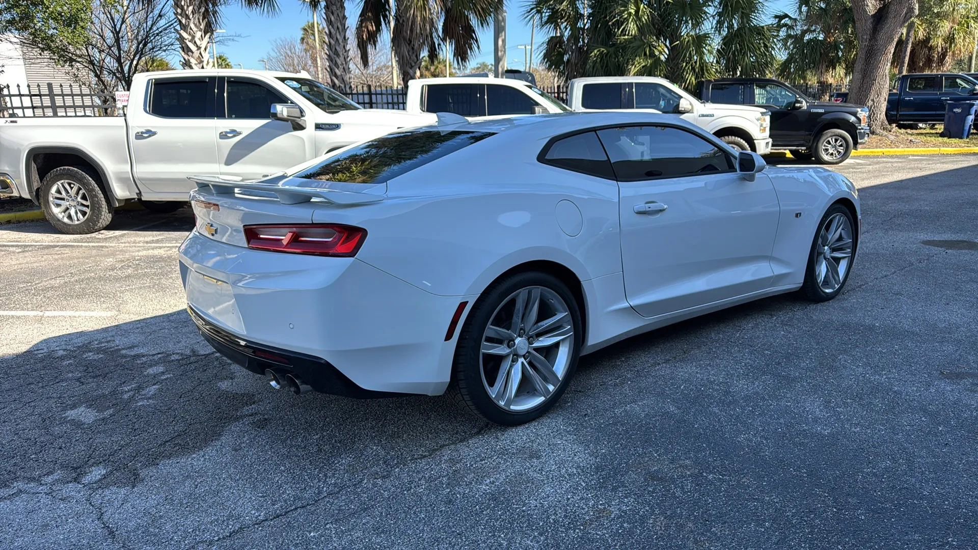 Used 2016 Chevrolet Camaro SS image 7