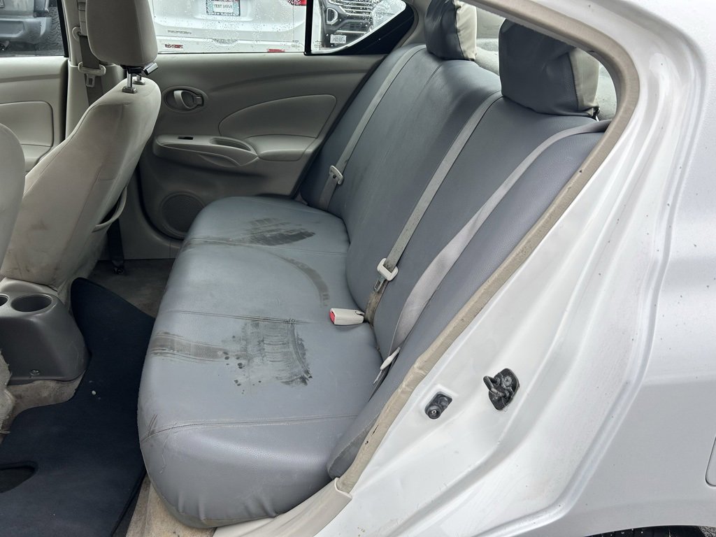 Used 2012 Nissan Versa SV w/ Convenience Pkg image 5