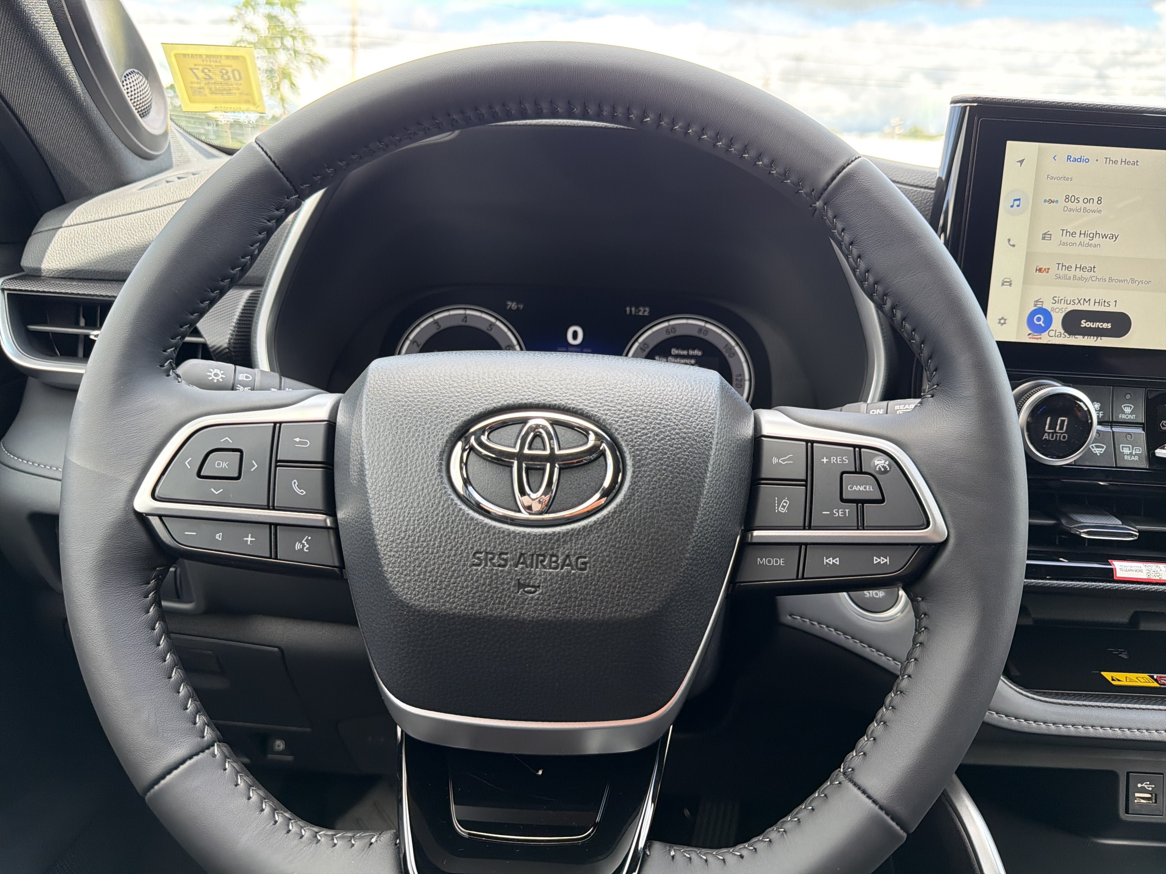 New 2026 Toyota Highlander XSE AWD/4WD image 14