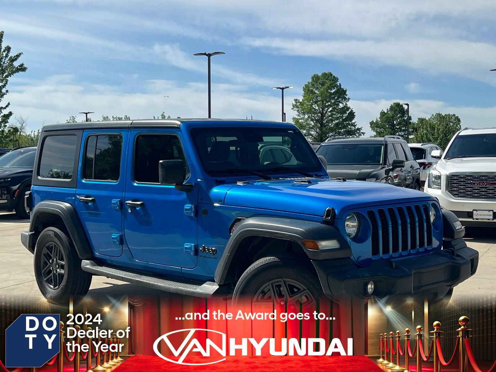 Used 2024 Jeep Wrangler Unlimited Sport AWD/4WD image 1