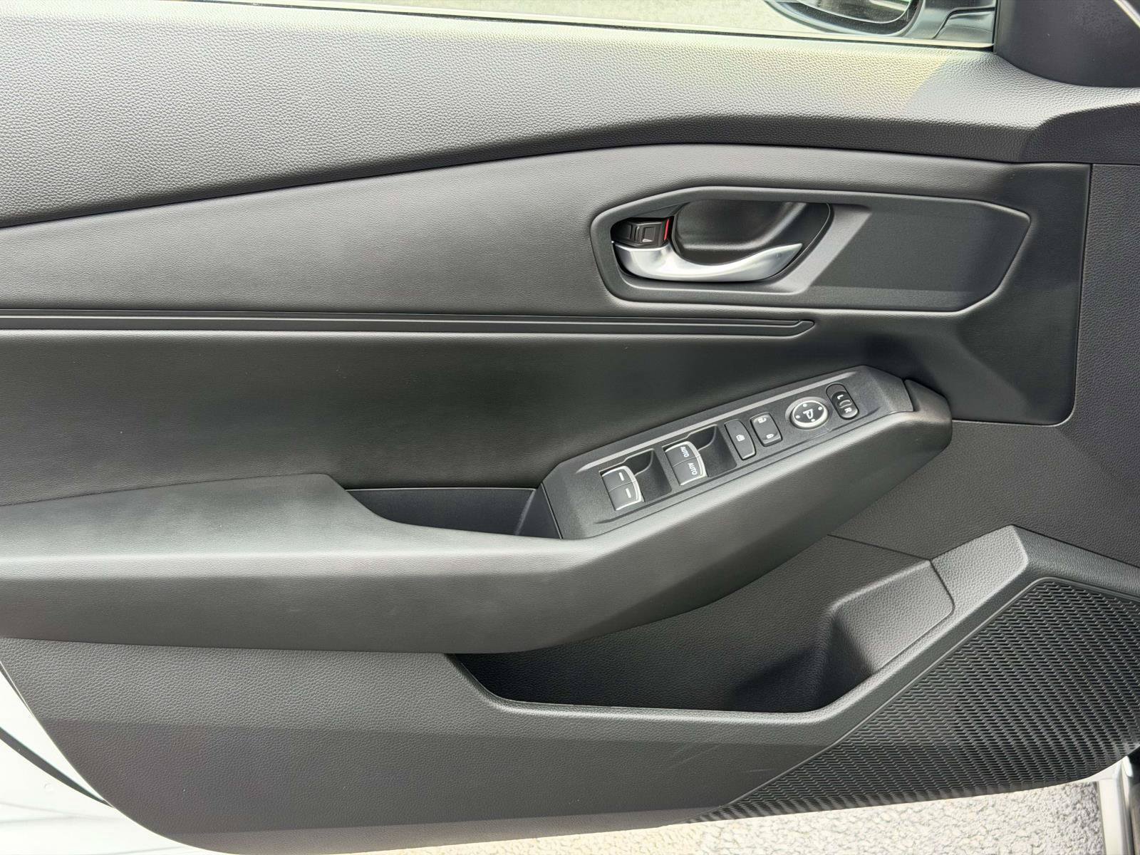 Certified 2026 Honda Accord SE image 6