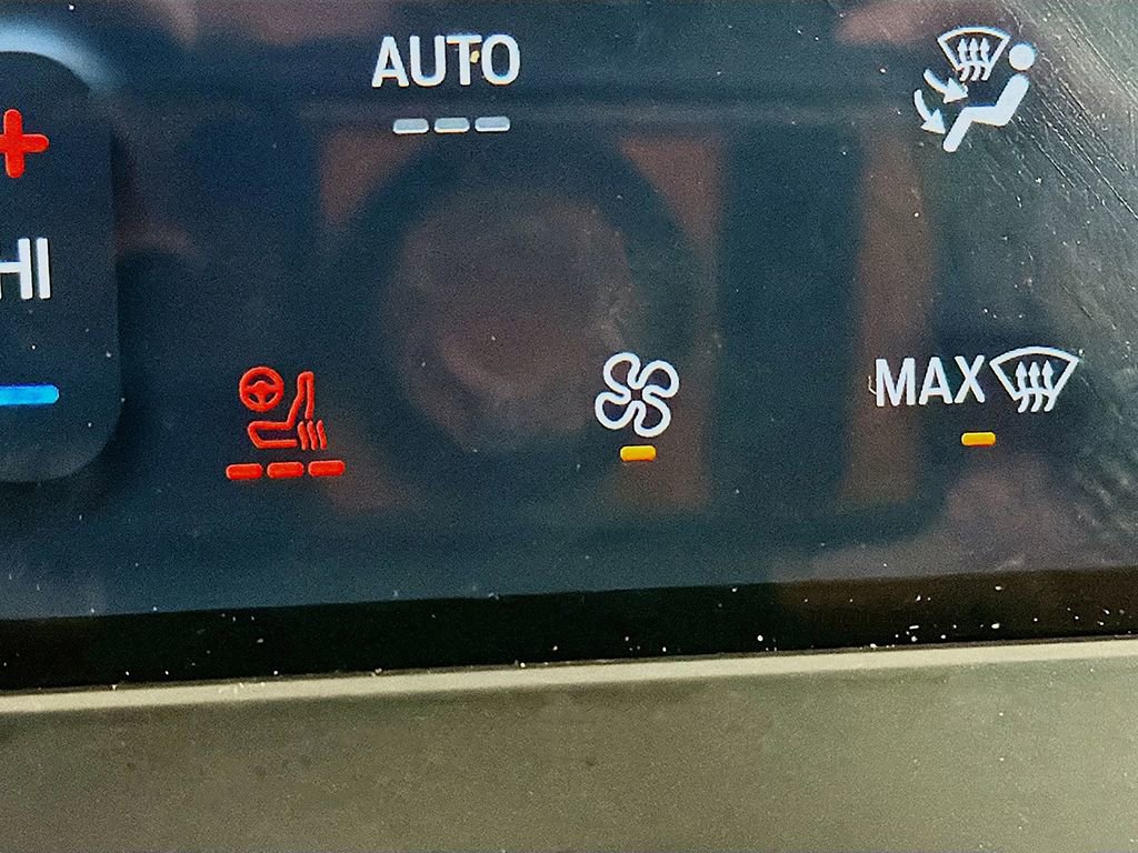 Used 2024 Ford Edge SEL w/ Convenience Package image 32