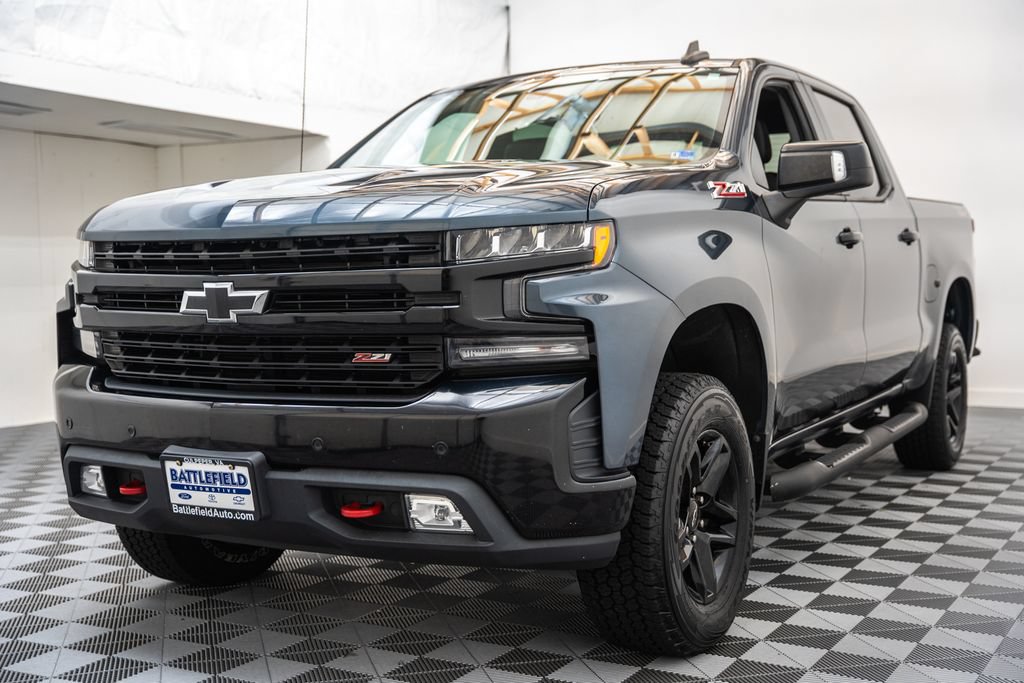 Used 2020 Chevrolet Silverado 1500 LT Trail Boss AWD/4WD image 3