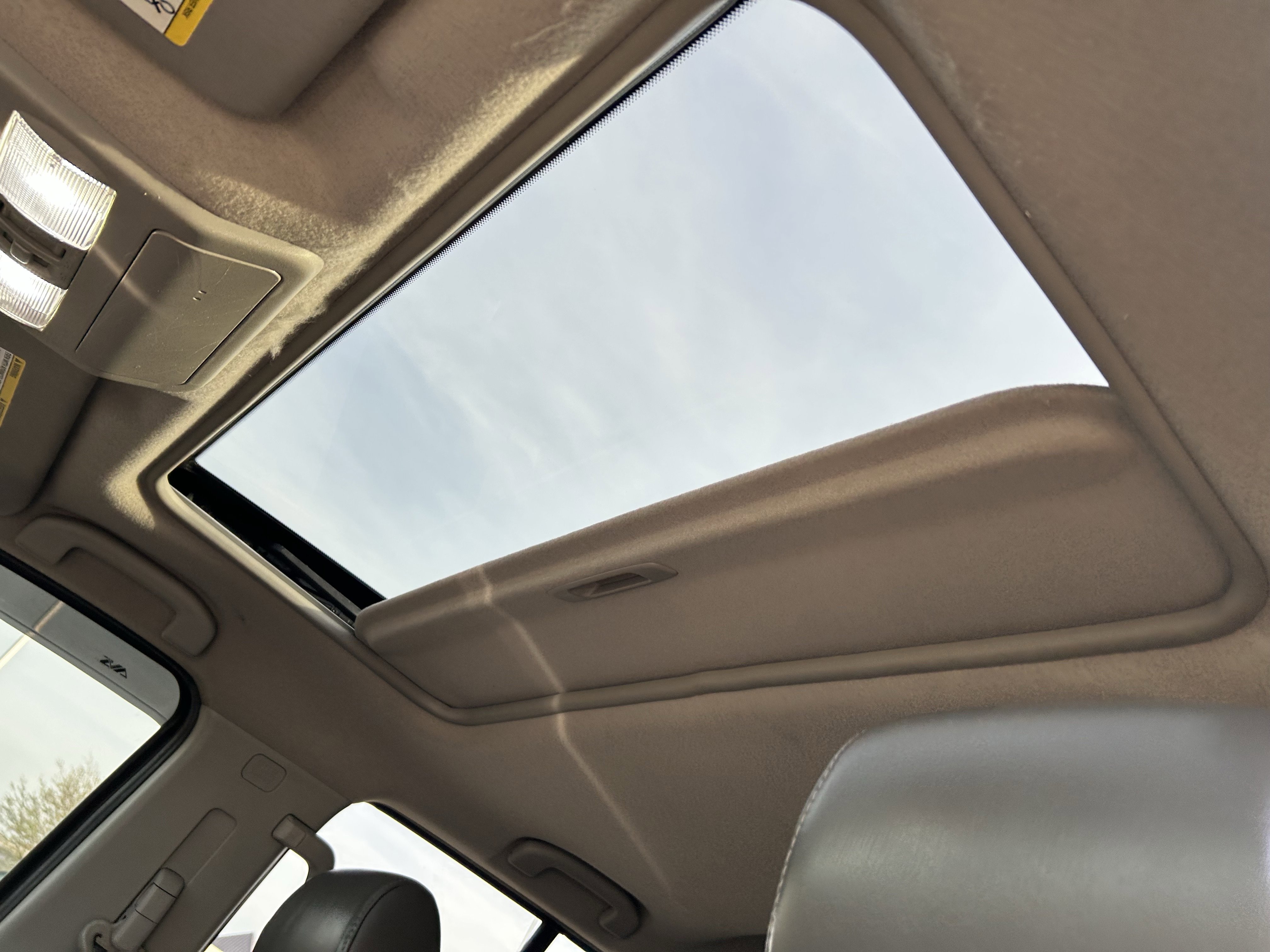 Used 2016 Nissan Frontier SL image 23