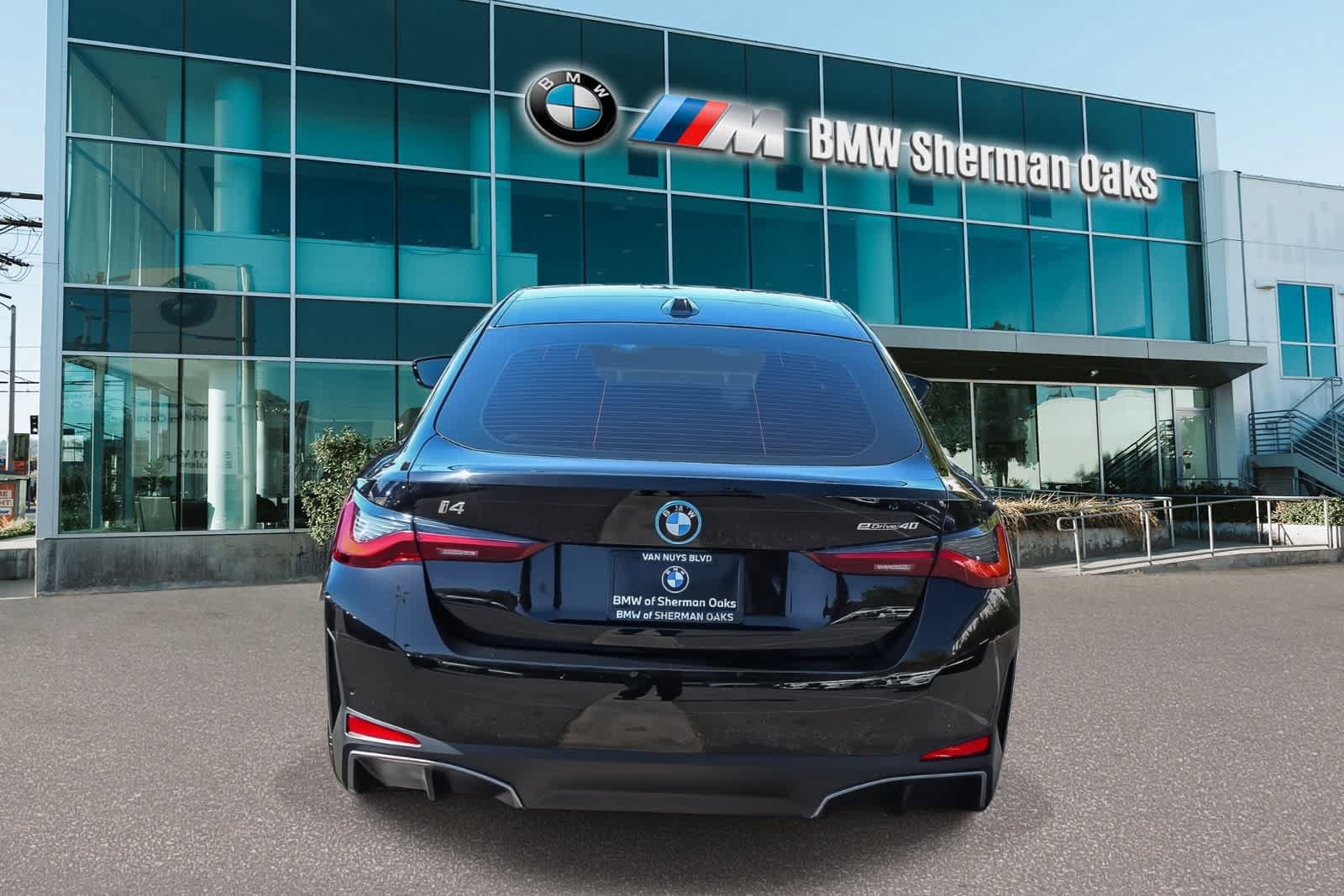 Certified 2023 BMW i4 eDrive40 RWD image 5