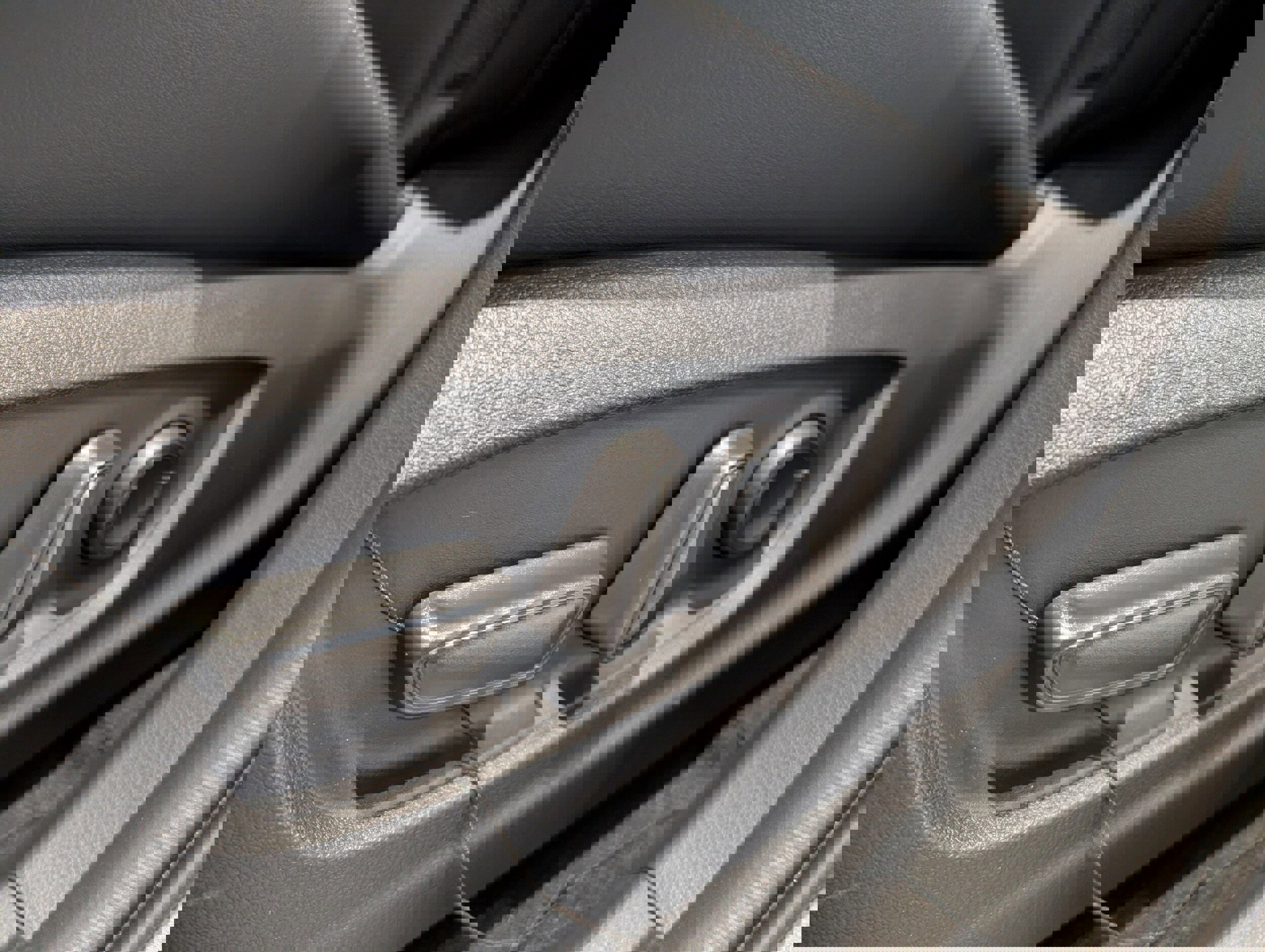 New 2026 Toyota Crown XLE AWD image 8