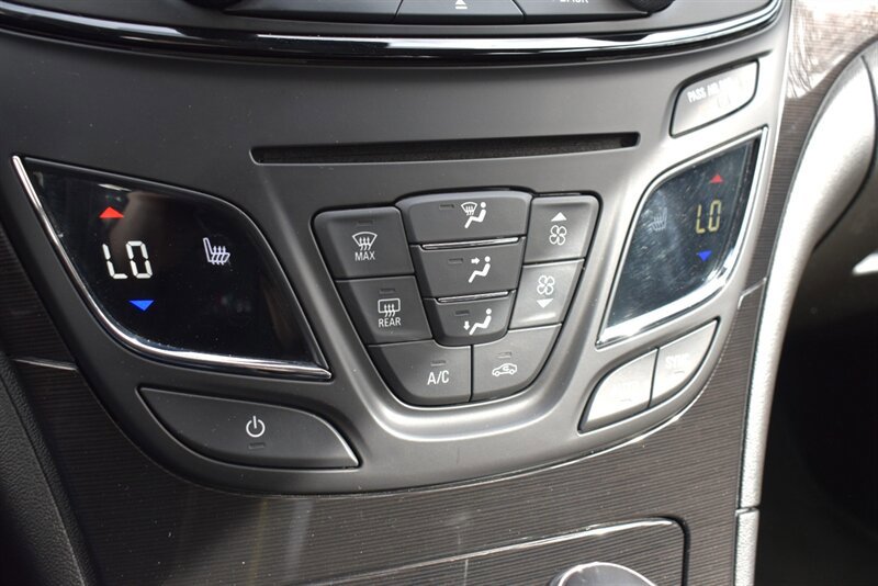 Used 2015 Buick Regal Premium FWD image 22