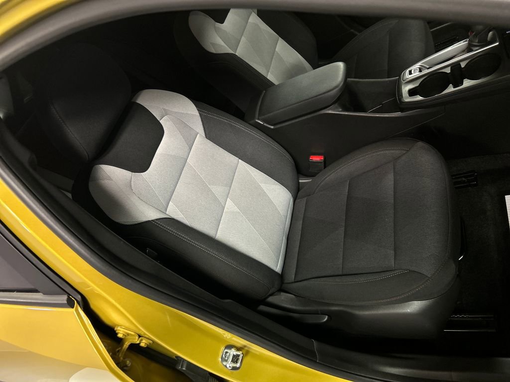 Used 2024 Chevrolet Trax RS w/ Driver Confidence Package image 24