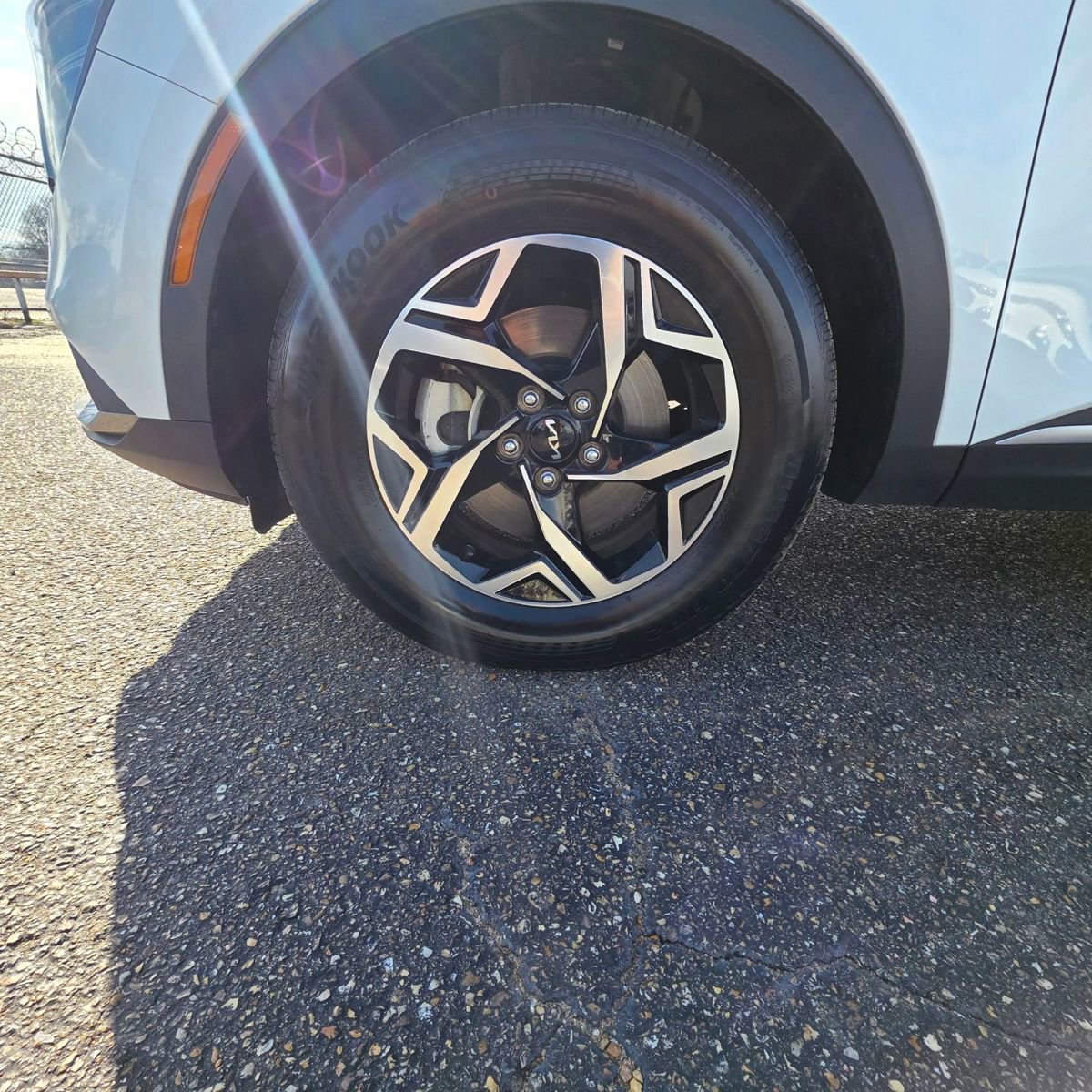 Used 2024 Kia Sportage LX image 26