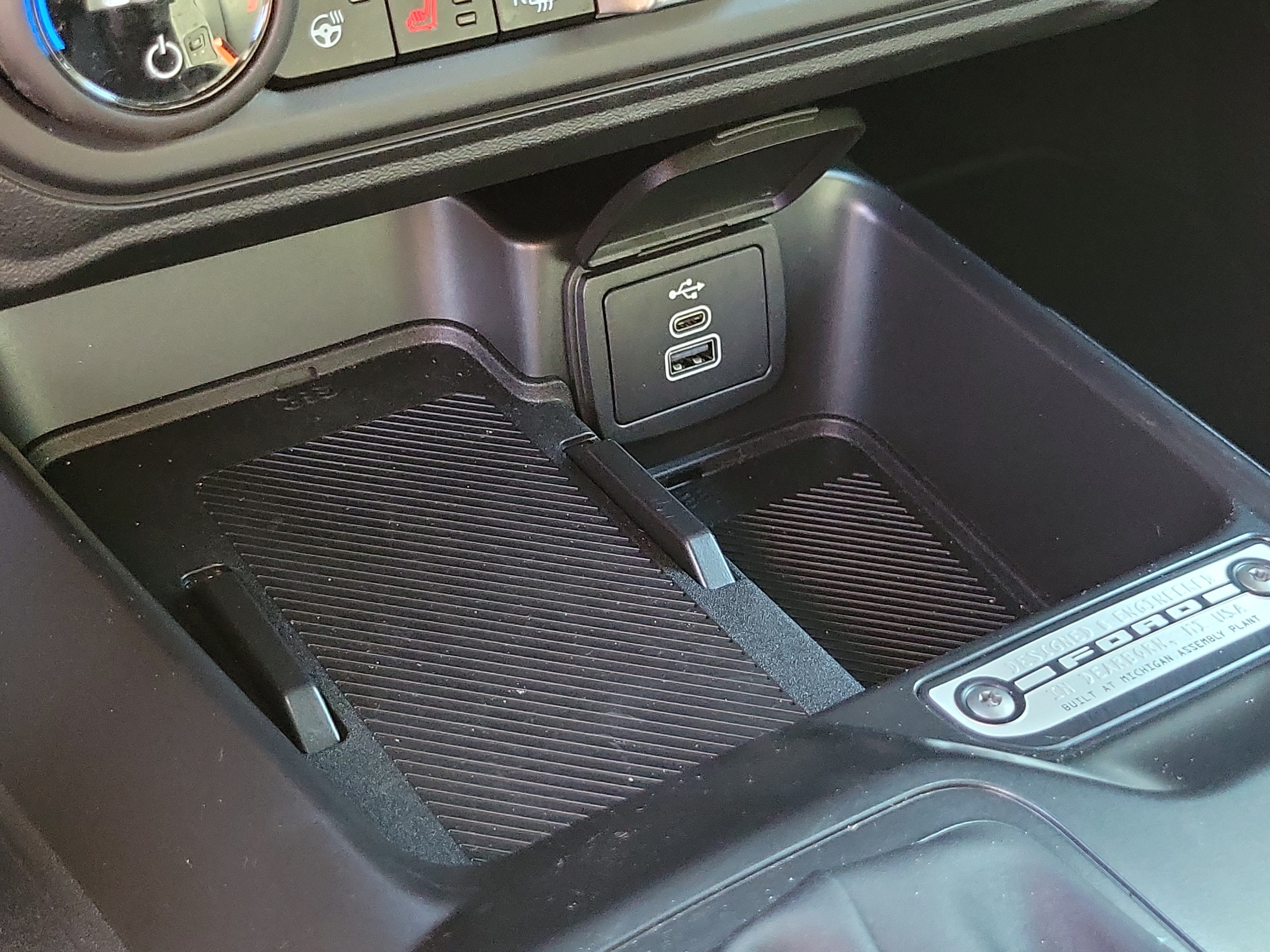 Used 2026 Ford Bronco Outer Banks AWD/4WD image 14