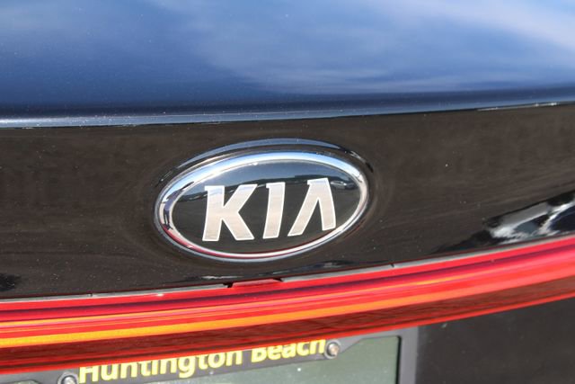Used 2019 Kia Forte S w/ S Premium Package image 8