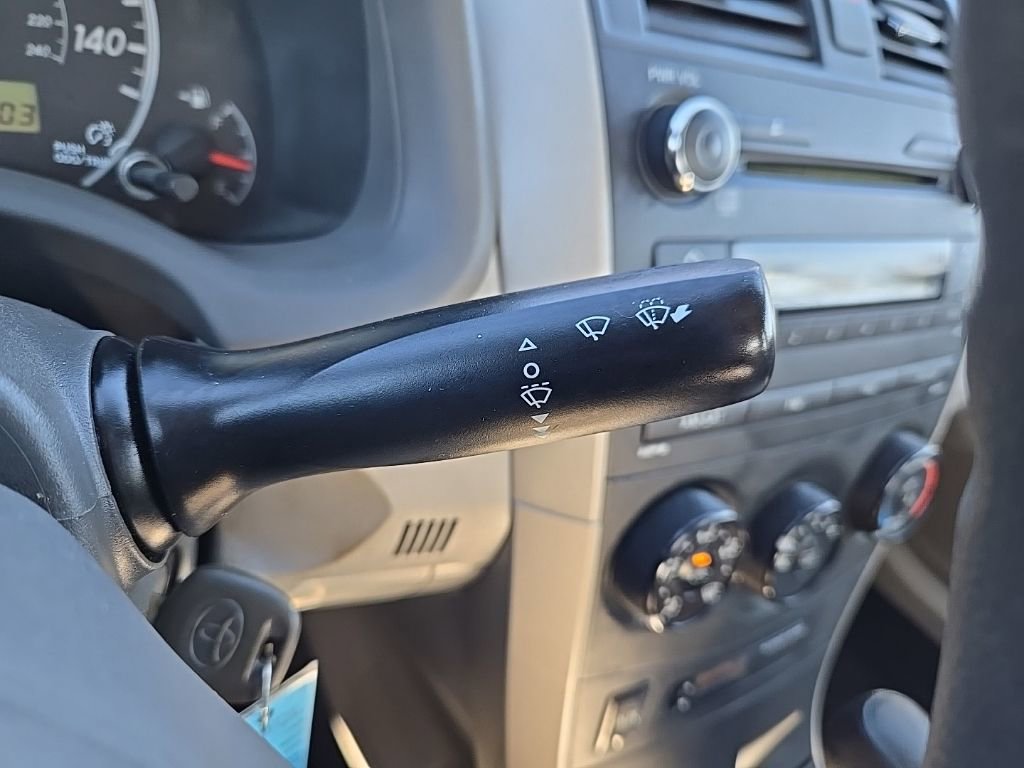 Used 2010 Toyota Corolla LE image 14