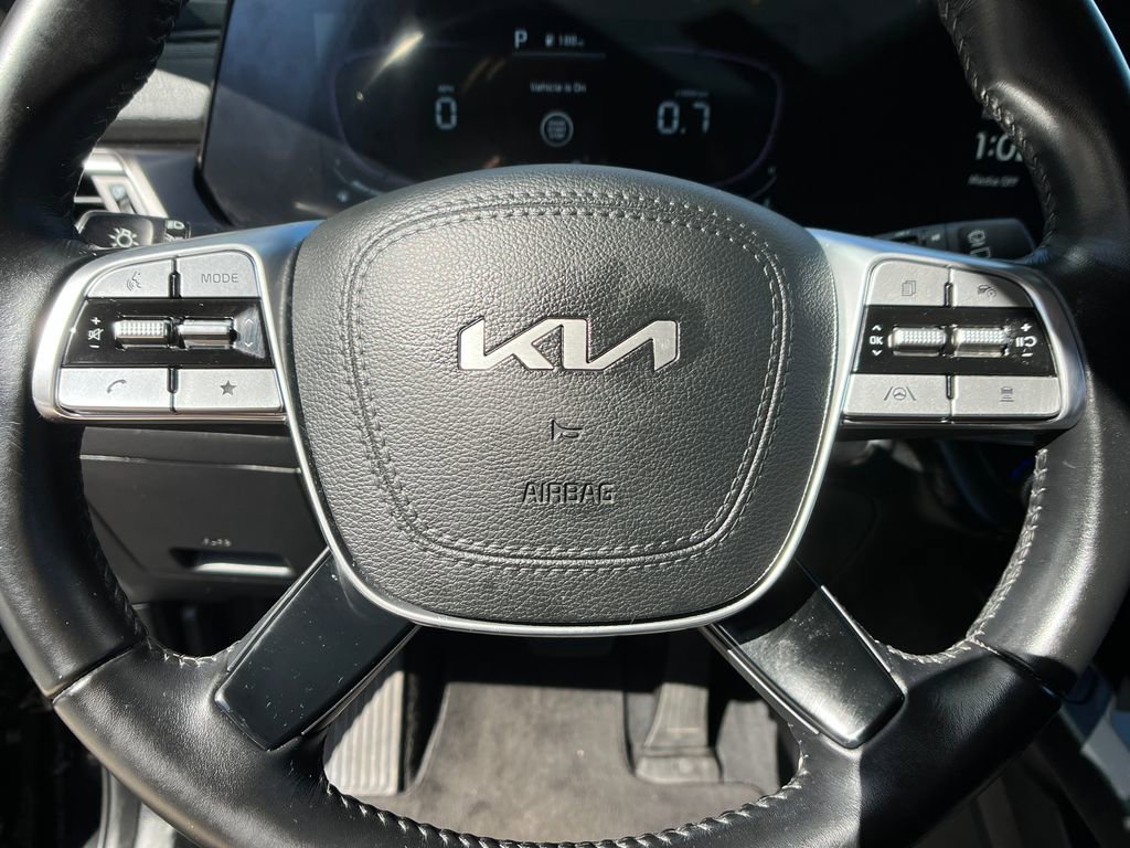 Used 2023 Kia Telluride S image 15