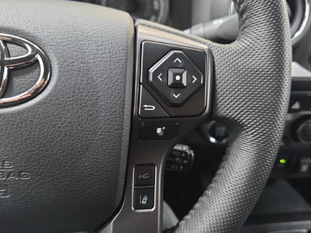 Used 2023 Toyota Tacoma TRD Off-Road w/ TRD Premium Off Road Package AWD/4WD image 14