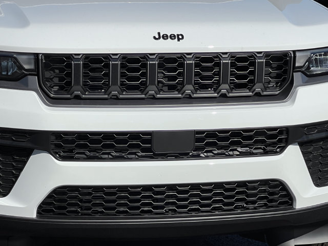 New 2027 Jeep Grand Cherokee 4WD image 38