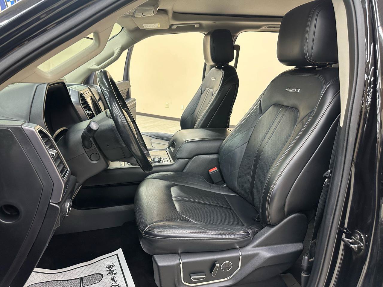 Used 2020 Ford Expedition Platinum AWD/4WD image 22