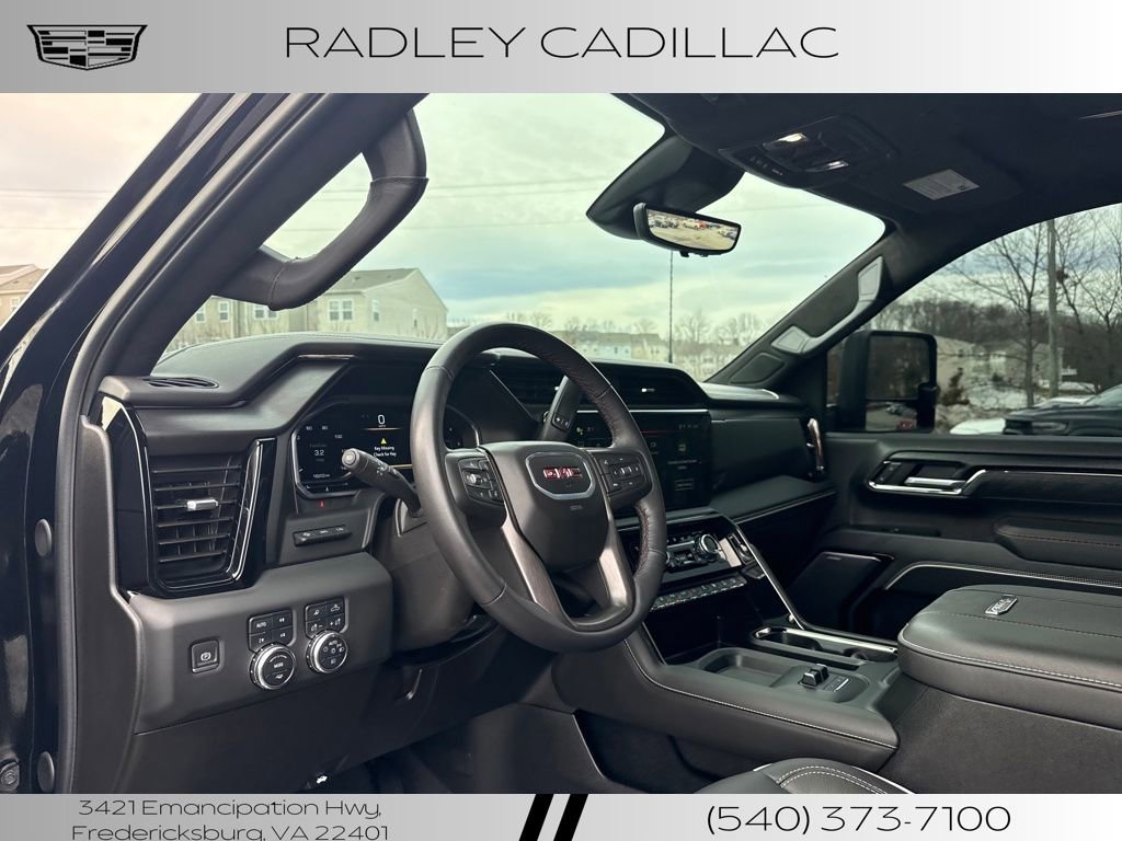 Used 2024 GMC Sierra 2500 AT4X image 4