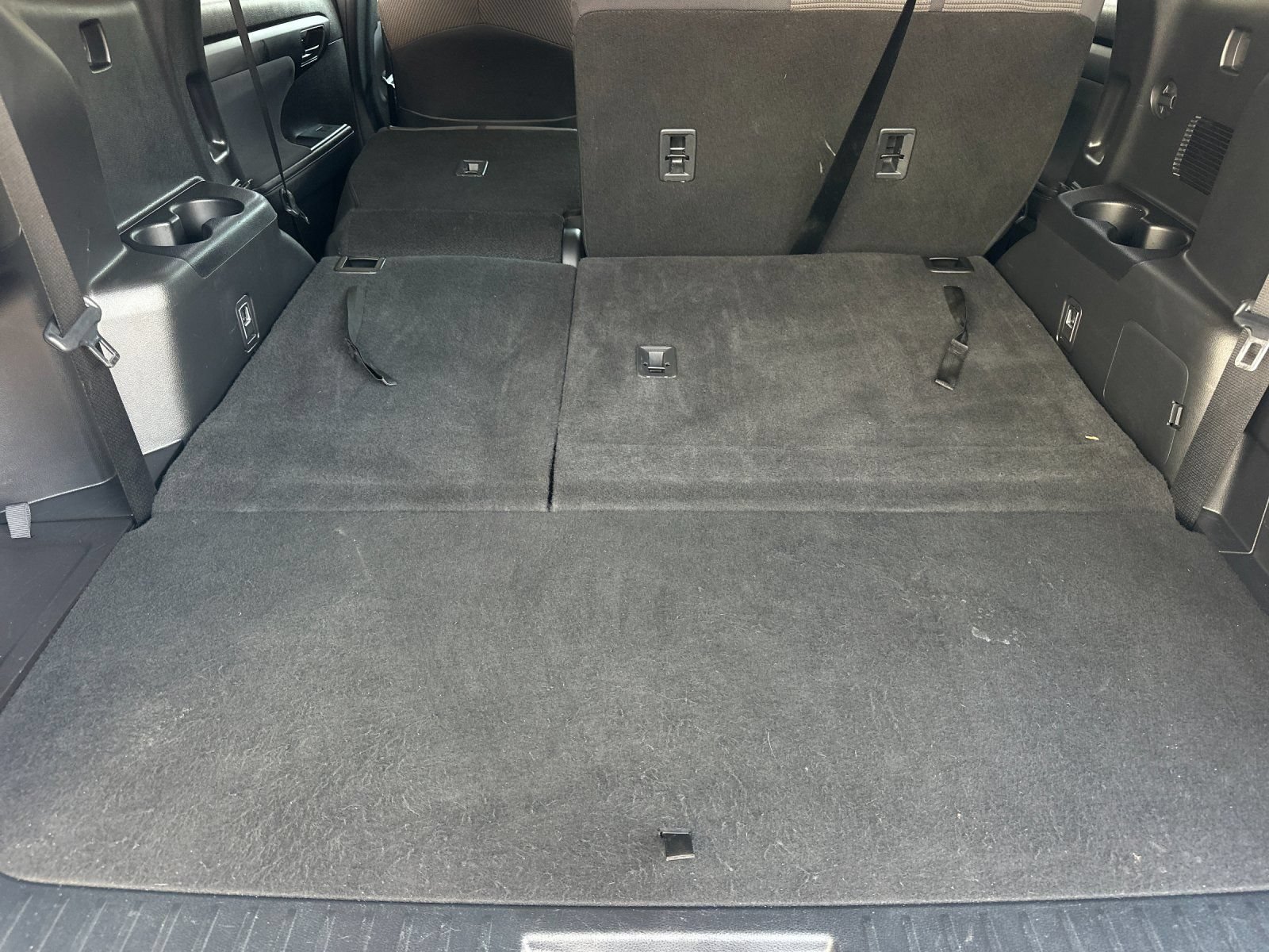 Used 2023 Toyota Highlander LE FWD image 15