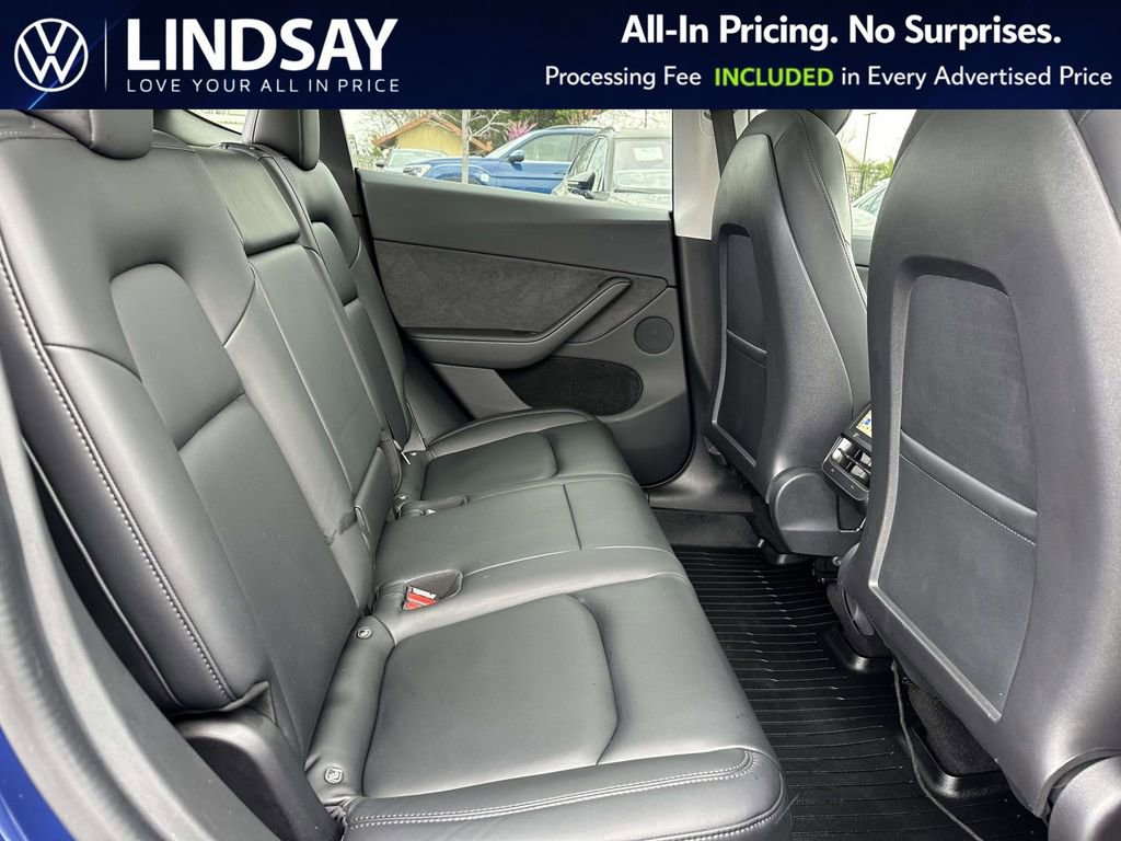 Used 2021 Tesla Model Y Long Range image 13