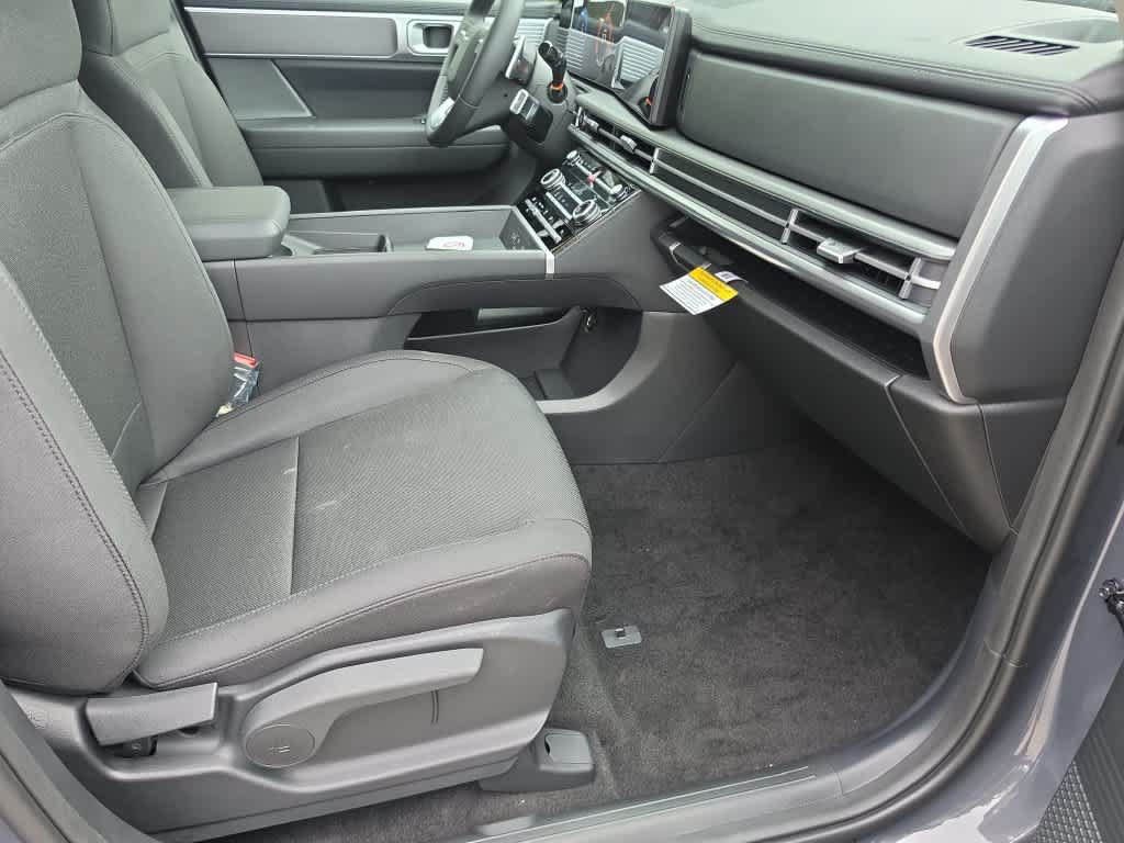 New 2027 Hyundai Santa Fe SE FWD image 22