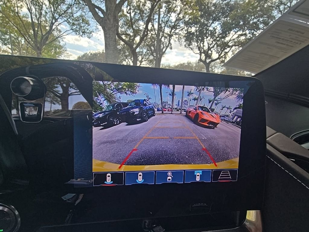 Used 2025 Chevrolet Corvette Z06 RWD image 21