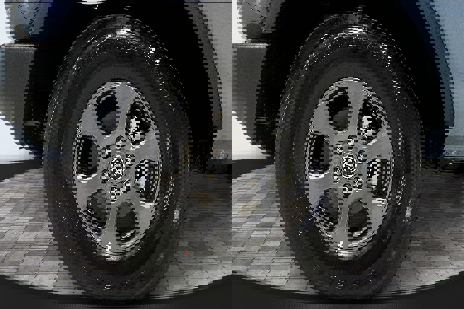 Used 2024 Ford Bronco Big Bend image 32