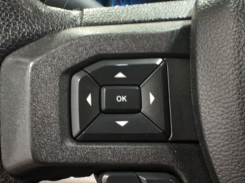 Used 2015 Ford F150 XLT w/ Equipment Group 302A Luxury AWD/4WD image 18