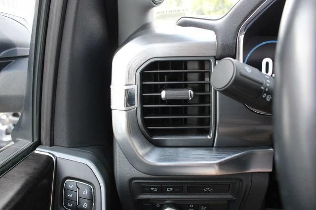 Used 2022 Ford F150 Lariat AWD/4WD image 8