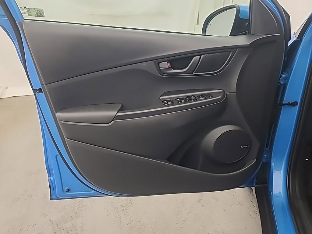 Used 2020 Hyundai Kona SEL Plus AWD/4WD image 22
