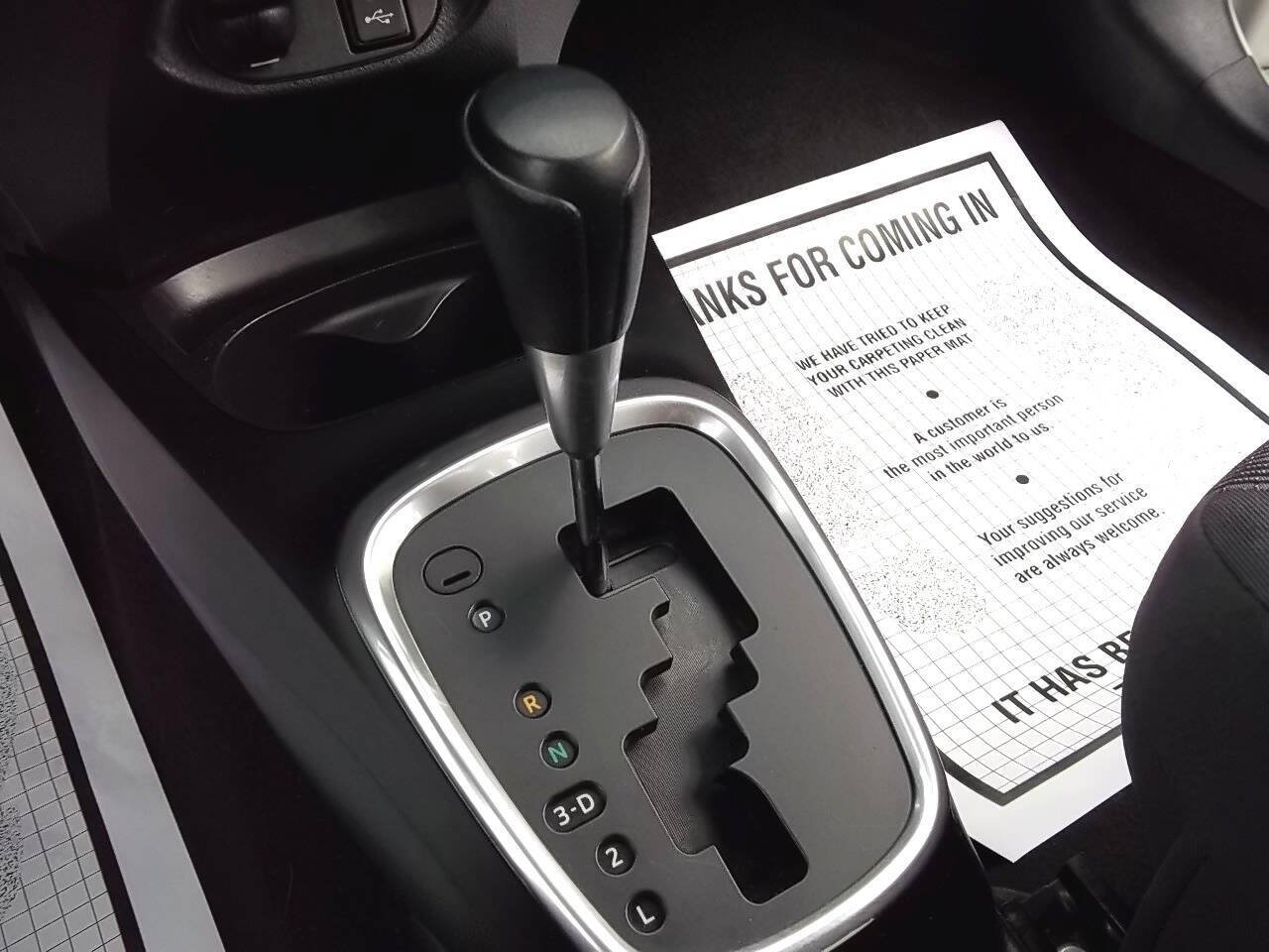 Used 2015 Toyota Yaris L FWD image 14