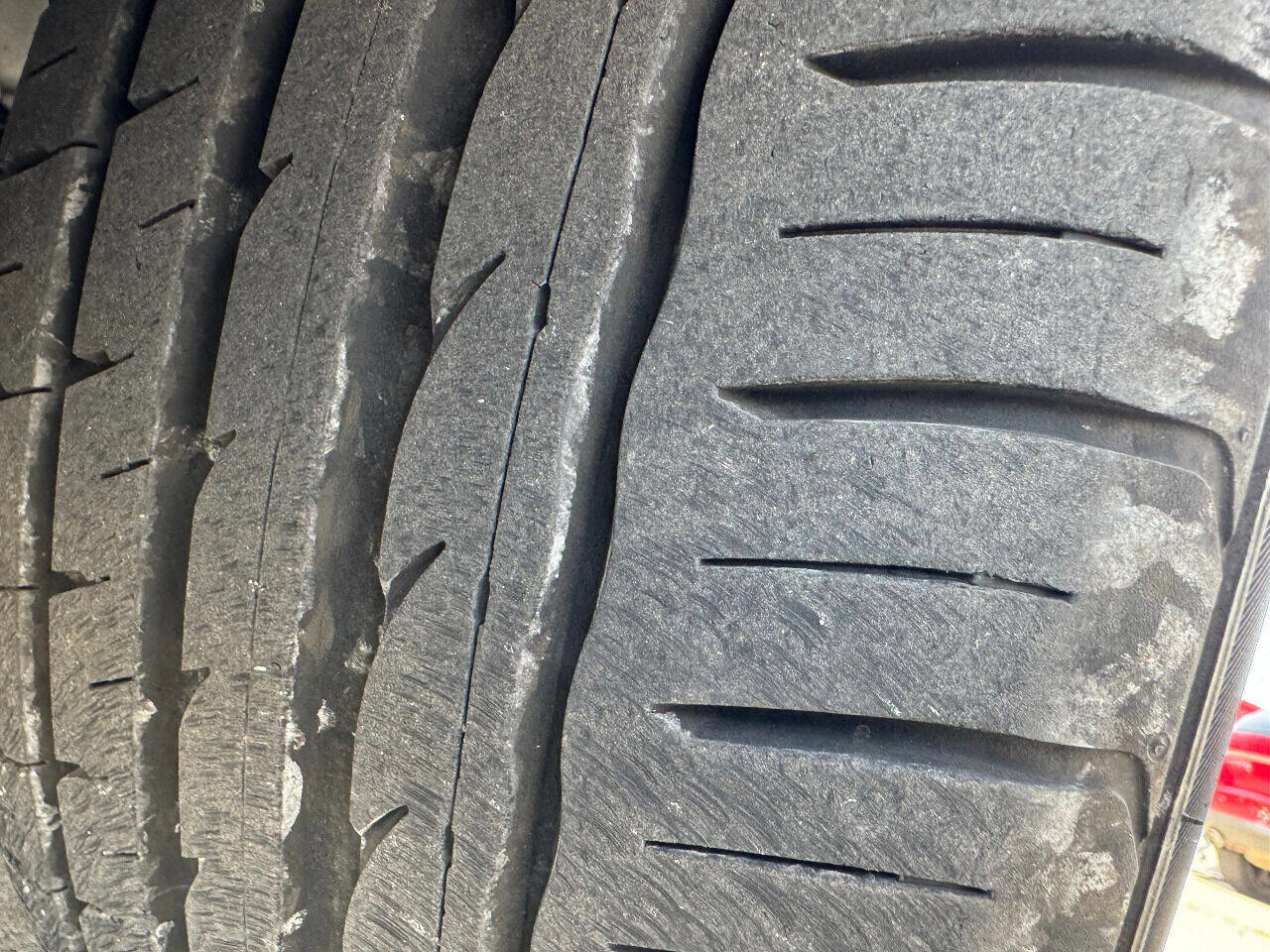 Used 2010 Mercury Milan Premier image 21