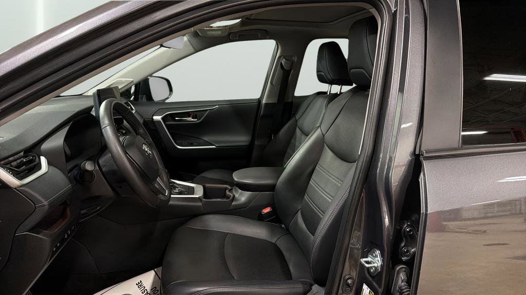 Used 2024 Toyota RAV4 Limited w/ Weather Package AWD/4WD image 23