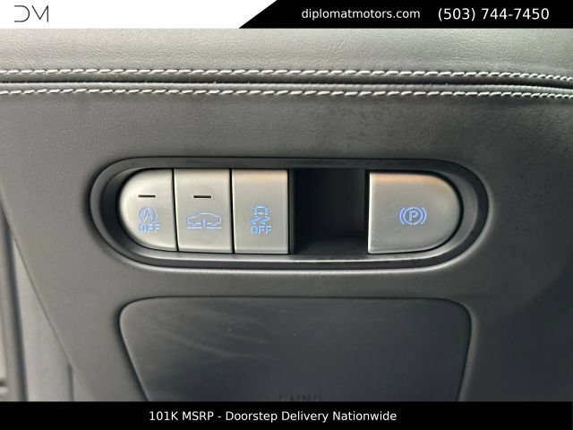 Used 2025 Genesis G90 3.5T AWD/4WD image 31