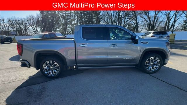 Used 2025 GMC Sierra 1500 Denali w/ Denali Reserve Package image 9