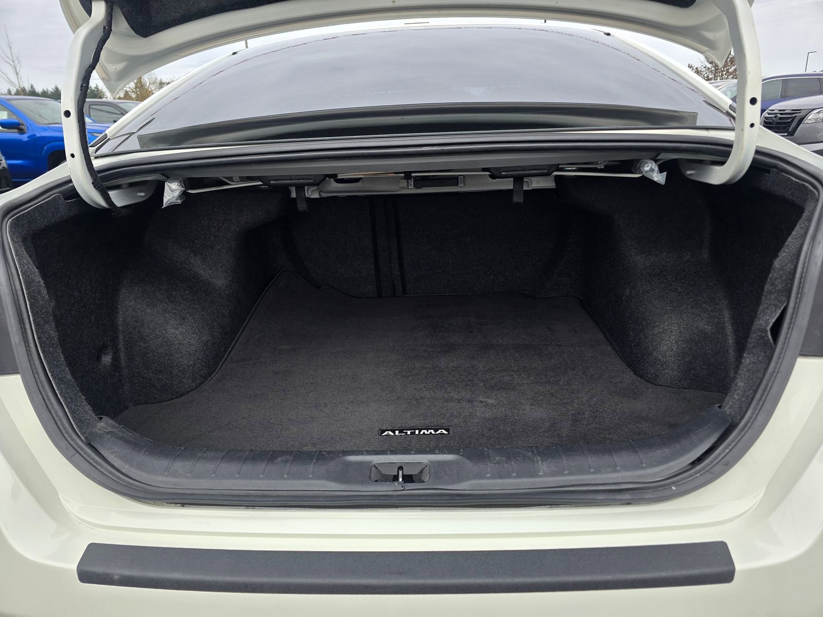 Used 2022 Nissan Altima 2.5 SR image 27