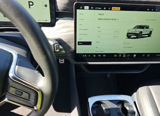 Used 2022 Rivian R1T Launch Edition AWD/4WD image 8