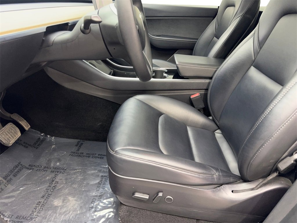 Used 2021 Tesla Model Y Long Range image 26