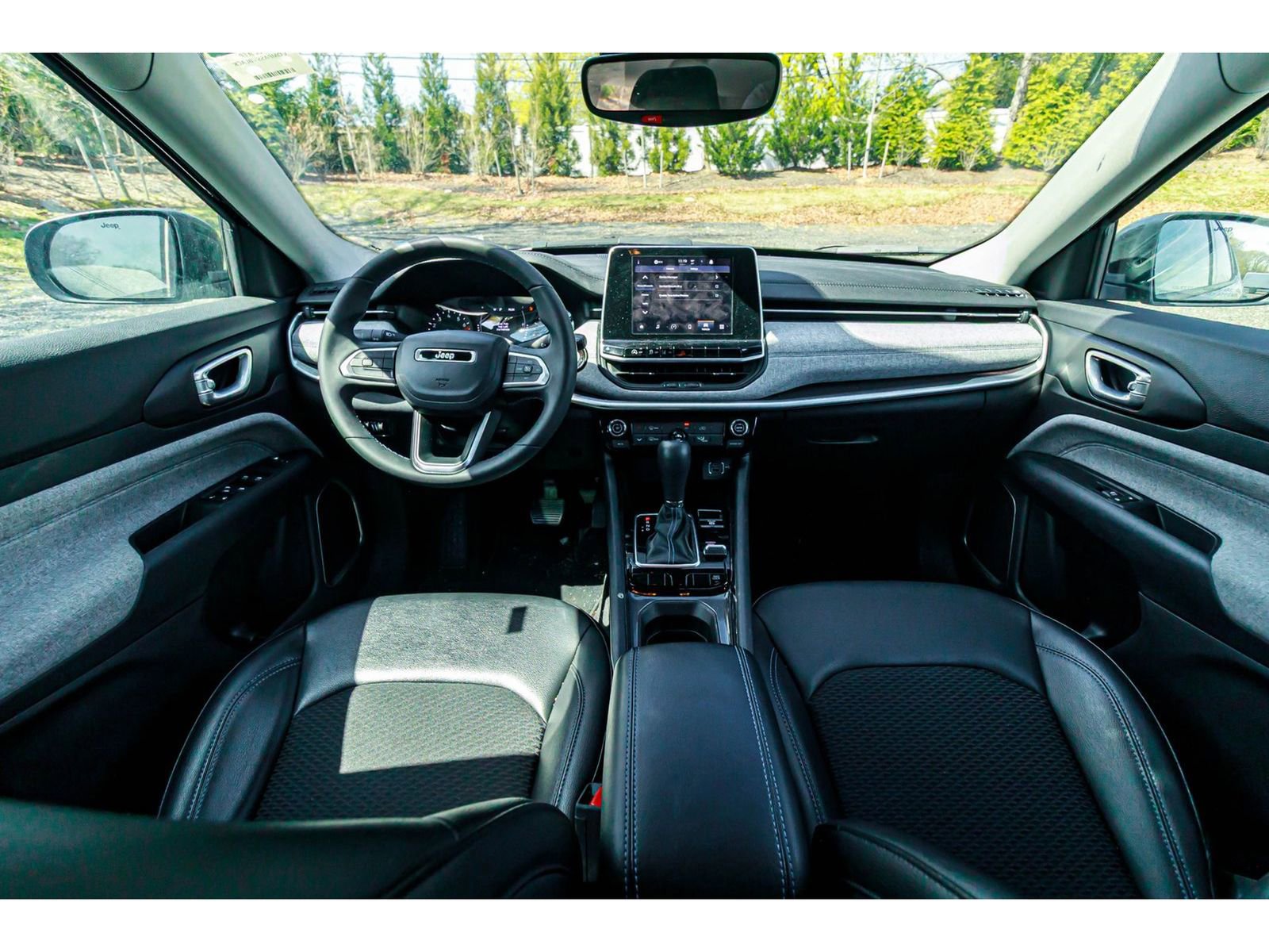 Used 2022 Jeep Compass Latitude image 18