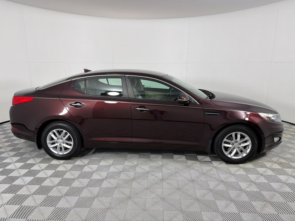Used 2013 Kia Optima LX FWD image 4