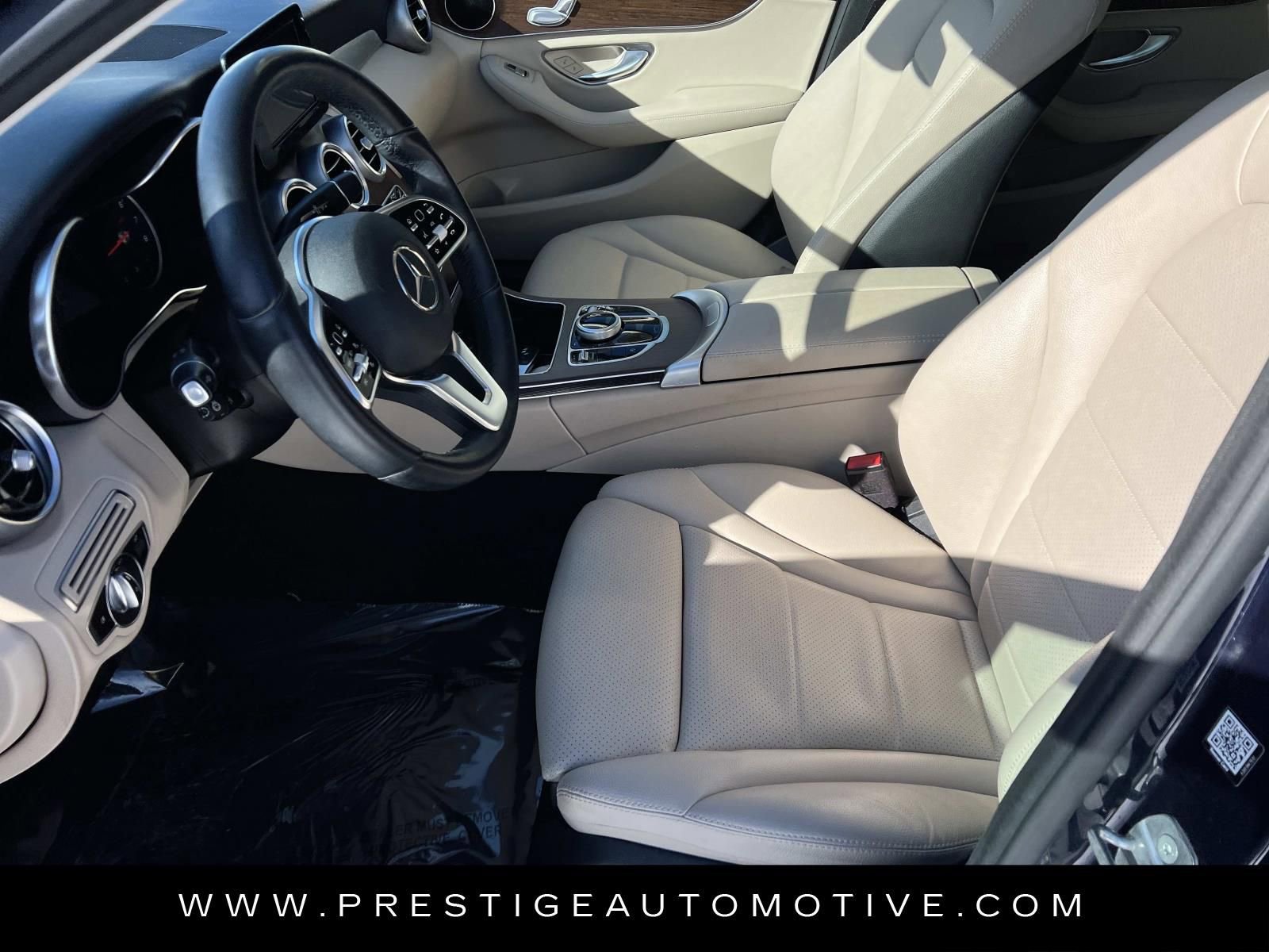 Used 2019 Mercedes-Benz C 300 4MATIC Sedan image 24