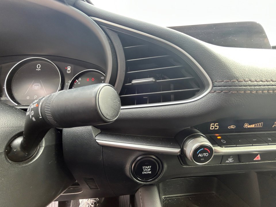 Used 2023 MAZDA MAZDA3 s FWD image 20
