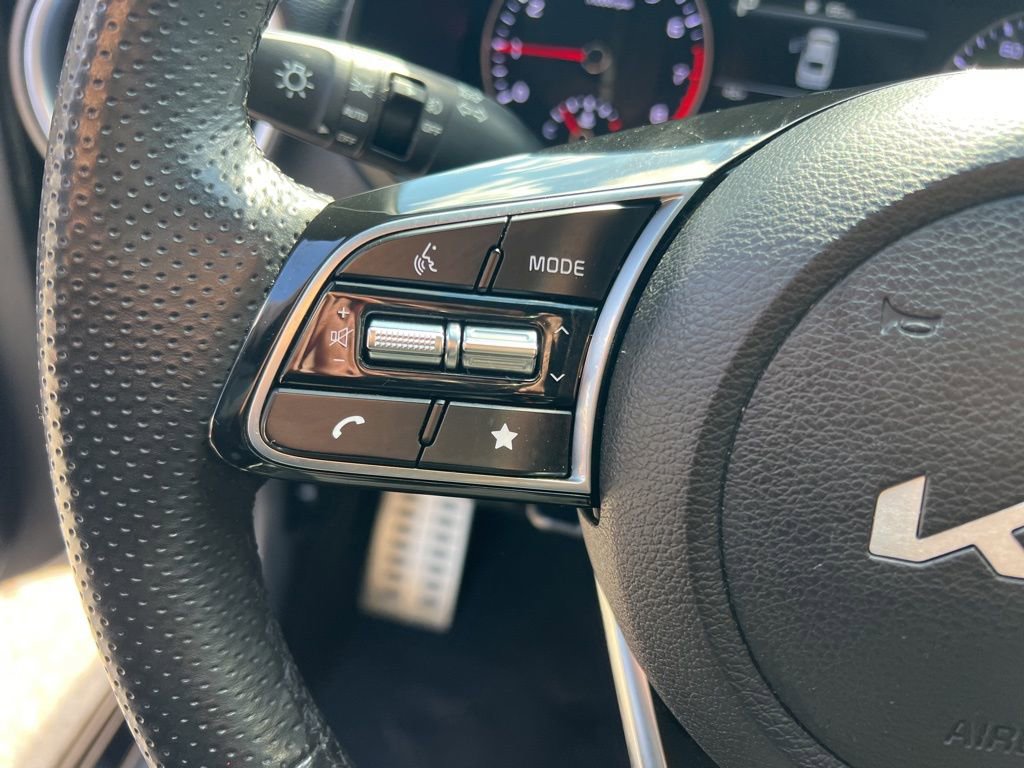 Certified 2023 Kia Forte GT-Line w/ GT-Line Premium Package image 16