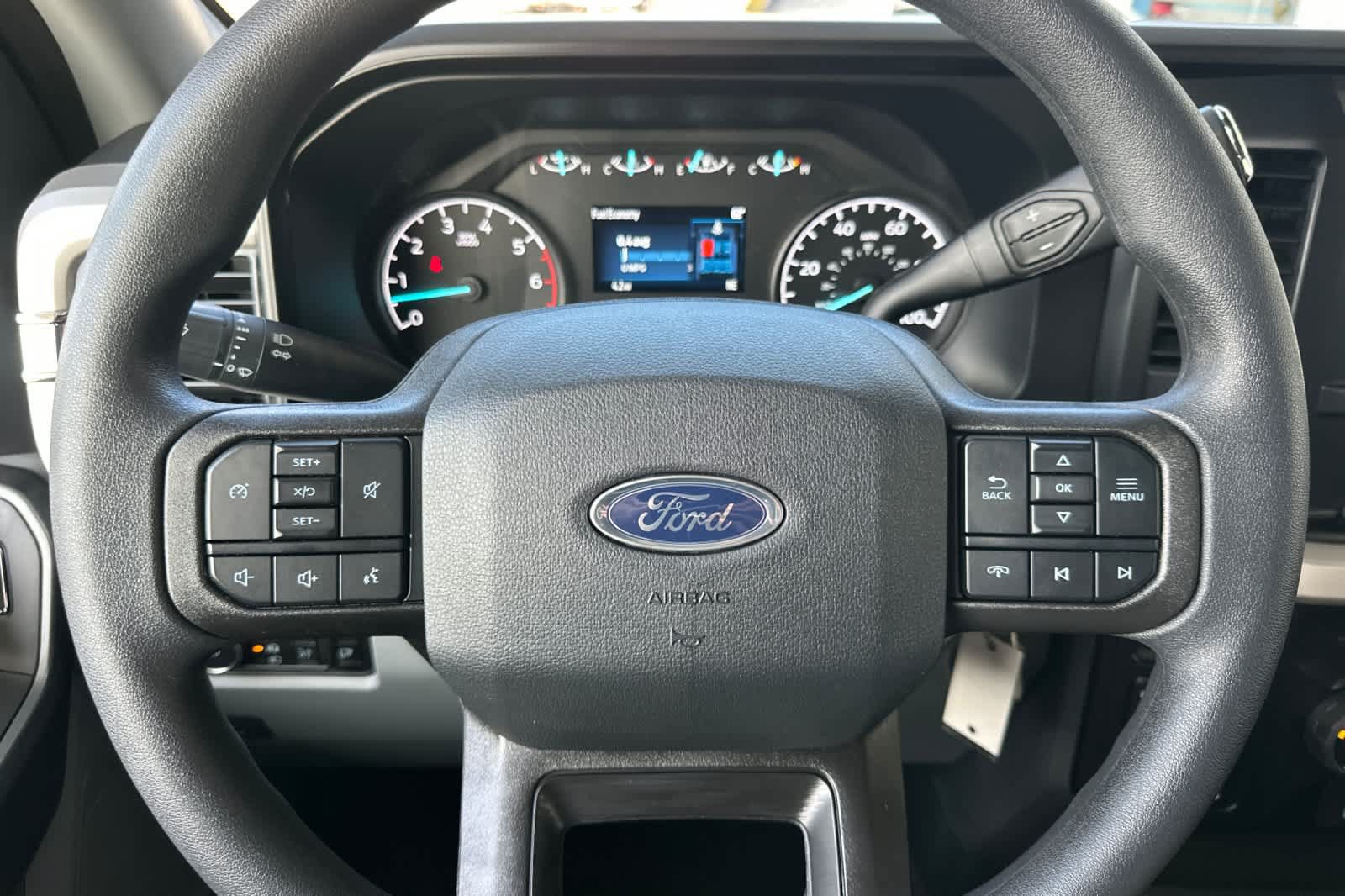 New 2026 Ford F250 XLT w/ FX4 Off-Road Package AWD/4WD image 19